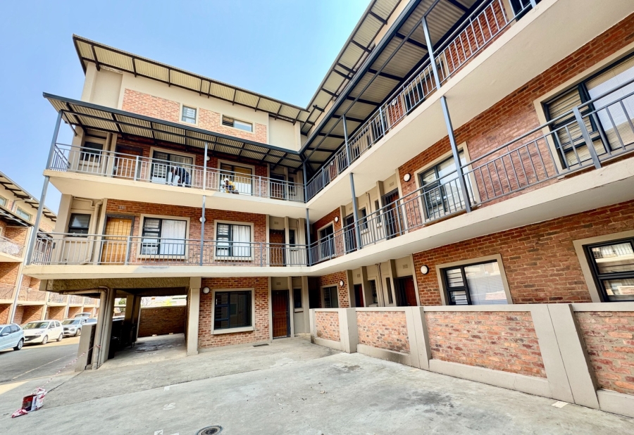 1 Bedroom Property for Sale in Die Bult North West